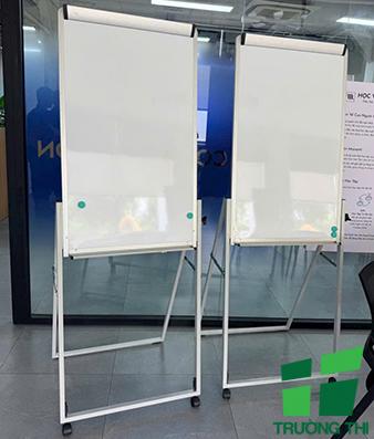Ưu điểm của Bảng flipchart chân gấp